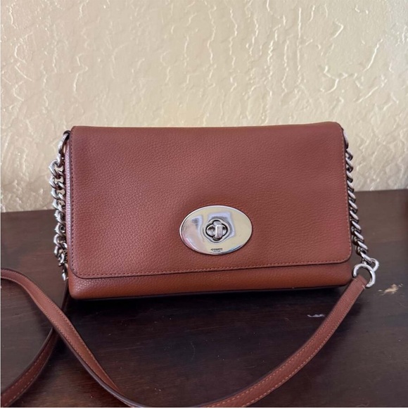 Coach Brown Pebble Leather Crosstown Crossbody Saddle Bag Elegant Chain Link - Picture 1 of 9